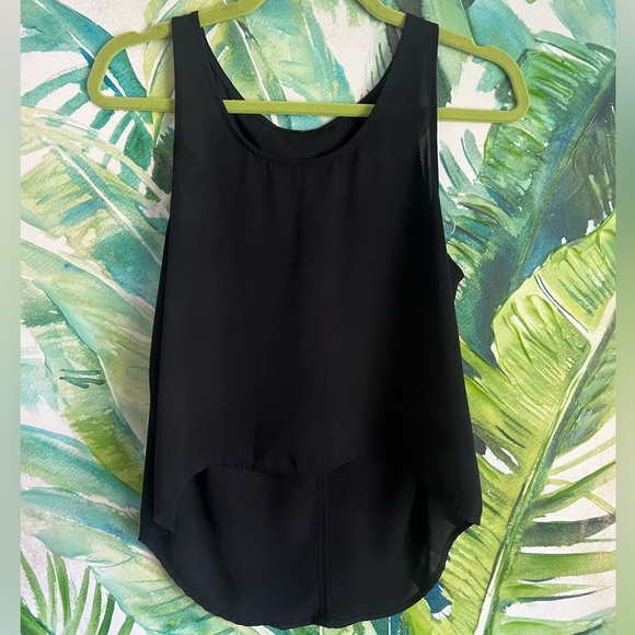 Black High/Low Tank - Picture 2 of 6